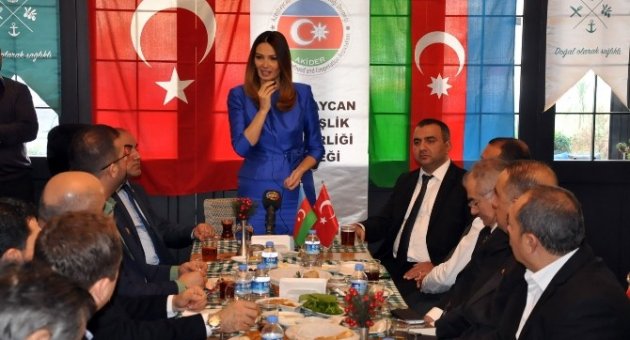 Paşayeva: "birliğe İhtiyacımız Var"