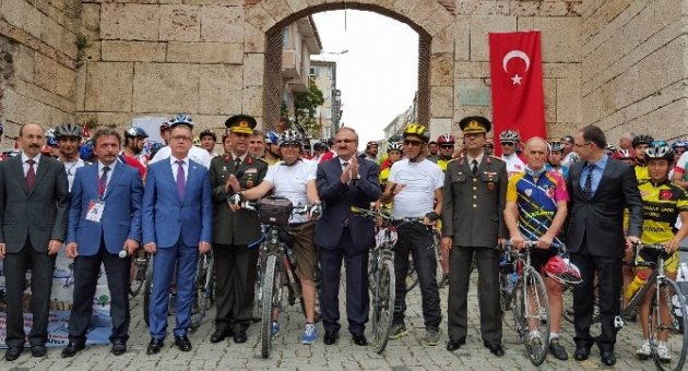 Pedallar Kuruluştan Kurtuluşa Çevrildi