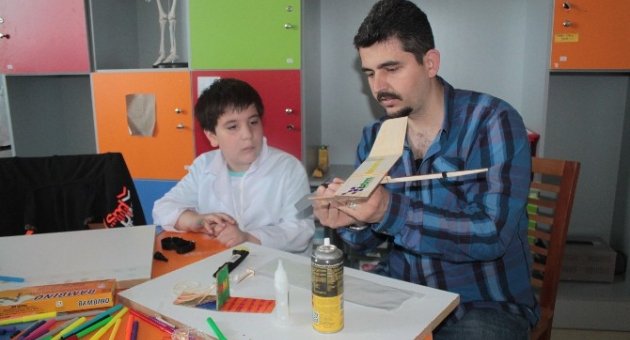 Pilot Ve Uçak Mühendisleri Burada Yetişiyor