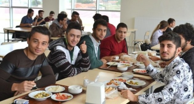 Piri Reis Myo’da Yemekhane Hizmeti Verilmeye Başlandı