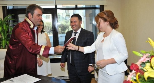 Piriştina’dan Sevgililer Günü Sürprizi