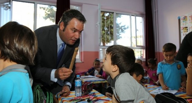 Piriştina’ya "40 Gün 40 Gece 40 Okul" Teşekkürü