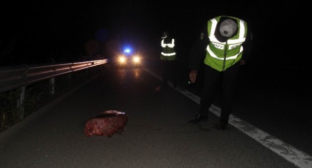 Polisi Alarma Geçiren Şüpheli Araçtan Et Çıktı
