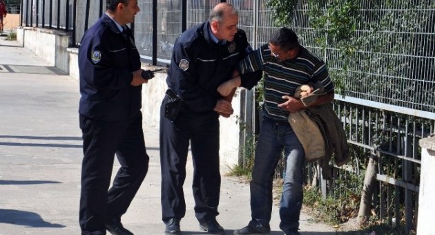 Polisten Şarap Parası İstedi
