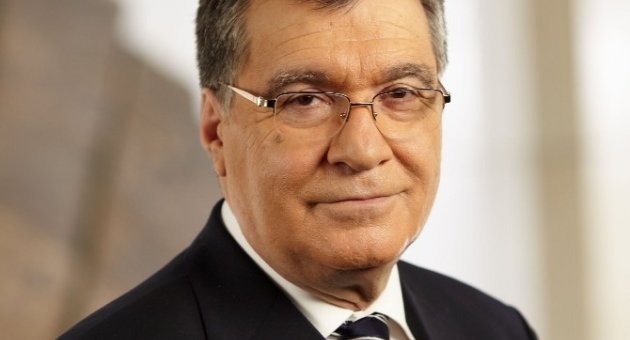 Prof. Dr. İlker Parasız Vefat Etti