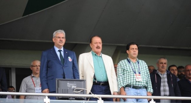 Recep Bölükbaşı: "gaziantepspor Maçındaki Tezahüratların Ceza Olmaması Gerekiyordu"