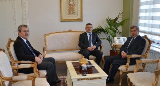 Rektör Acer’den Vali Çınar’a Ziyaret