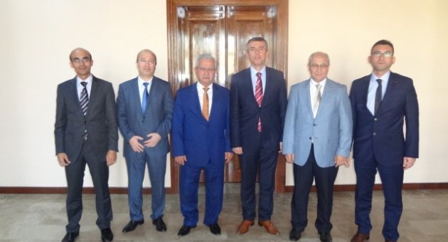 Rektör Özdemir, Kaymakam Sırmalı’yı Ziyaret Etti