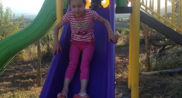 Reşadiye Köyüne Çocuk Oyun Parkı Yapıldı