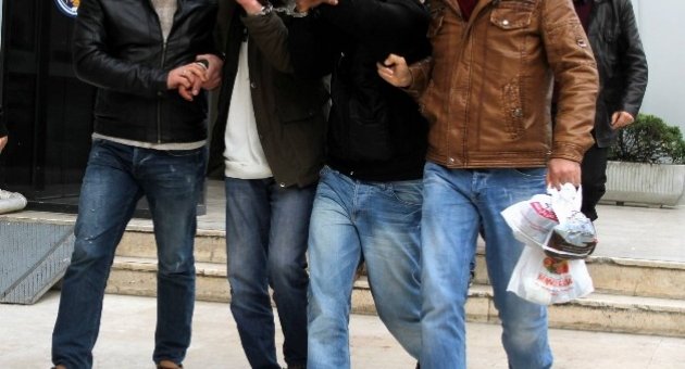 Romantik Hırsız Yakayı Ele Verdi