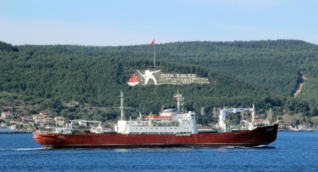 Rus Askeri Gemisi Çanakkale Boğazı’ndan Geçti