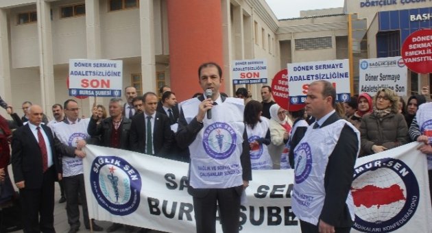 Sağlık Çalışanları Bayramı Eyleme Çevirdi