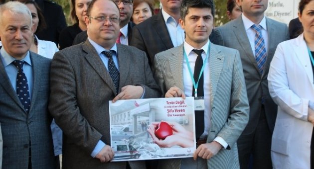 Sağlık Çalışanları Meslektaşlarına Yapılan Saldırıları Kınadı