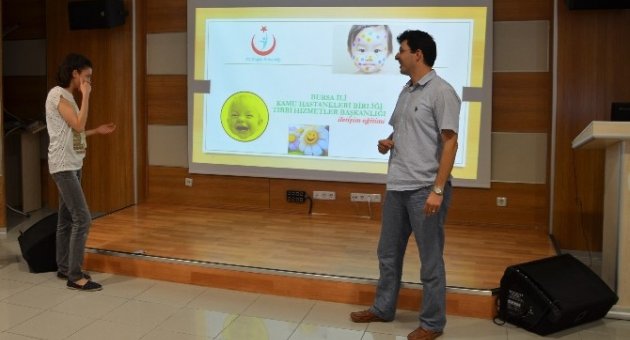 Sağlık Çalışanlarına "drama"tik Eğitim