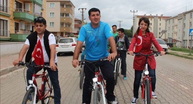 Sağlıklı Yaşam İçin Pedal Çevirdiler