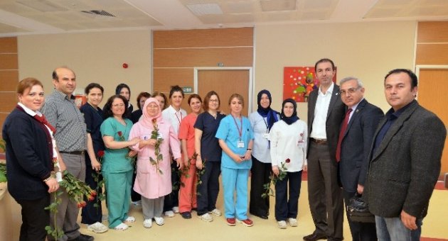 Sağlık-sen’nden Hemşireler Günü Kutlaması