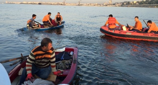 Sahil Güvenlik Ege Denizi’nde Yasa Dışı Avcılığa Göz Açtırmıyor
