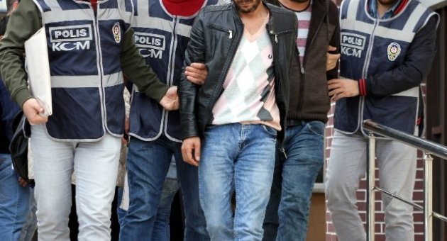 Sahte İçki Operasyonunda Gözaltına Alınan 2 Kişi Adliyeye Sevk Edildi