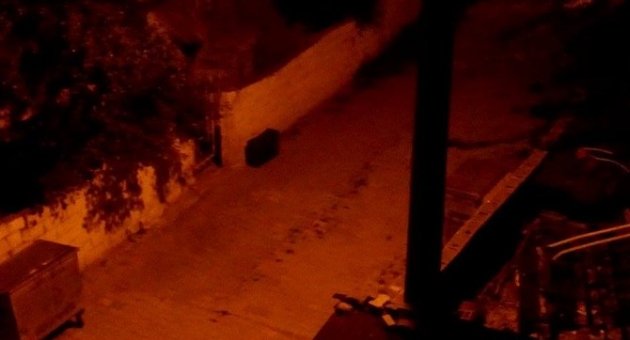 Sahurda Yola Bırakılan Bavul Mahalleliyi Korkuttu