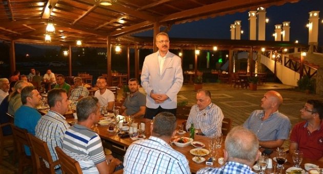 Salça Fabrikaları İle Üreticiler Bir Araya Geldi