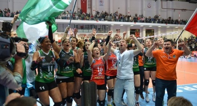 Şampiyon Yeniden Avrupa’da