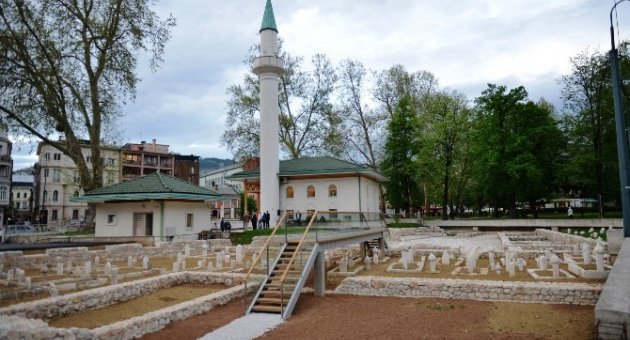 Saraybosna’daki Tarihi Müslüman Mezarlığı Gün Yüzüne Çıktı