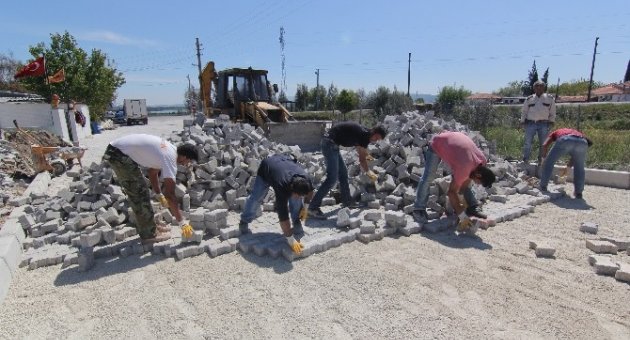 Şaşal’da Yol Yapım Çalışmasında Sona Doğru