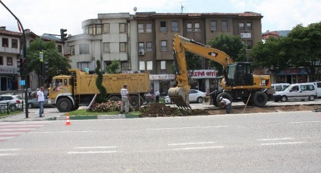 Şehir Merkezindeki Trafiğini Rahatlatacak Olan Otopark İçin Geri Sayım Başladı