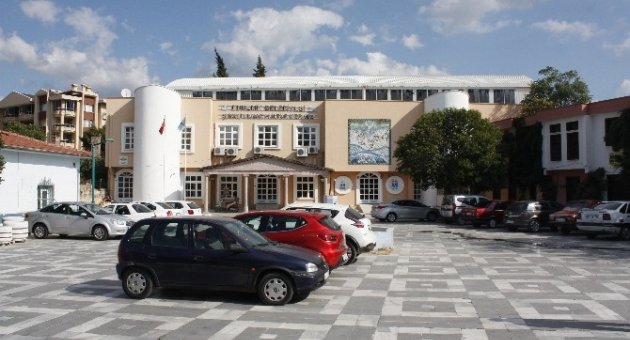 Şehir Parkı Otoparka Döndü