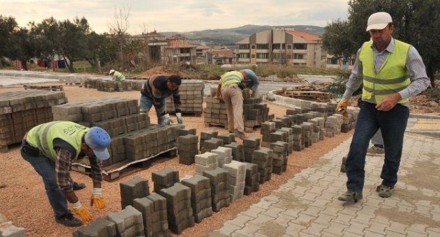 Şehit Cem Güçlü Caddesinde Asfaltlama Çalışmaları Tamamlandı.