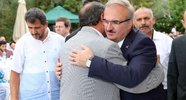 Şehit Yarbay İçin Mevlit