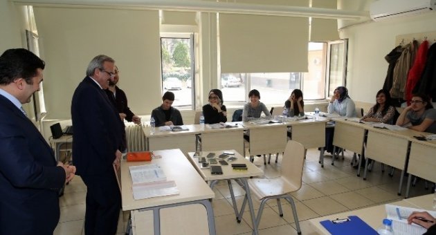 Şehrin Doğusuna Teknik Makyaj
