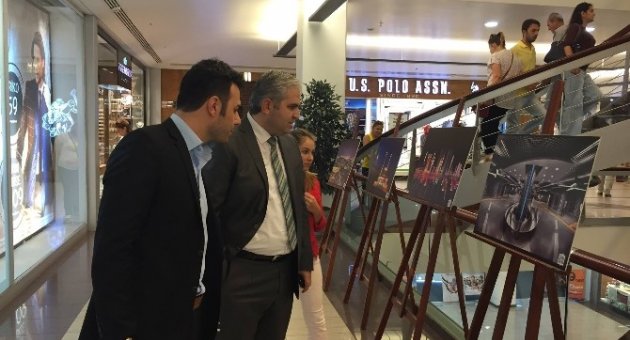 ’şehrin Işıkları’ Fotoğraf Sergisi Büyük İlgi Görüyor