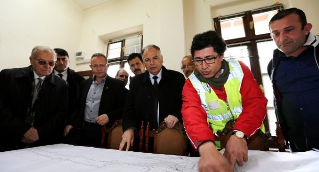 Selçuk’ta İzban İçin Kazma Vuruldu