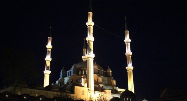 Selimiye Camii, Regaip Kandili’nde Doldu Taştı