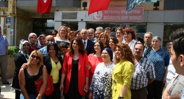 Semt Merkezleri İyi Ve Kötü Günlerin Adresi Oldu