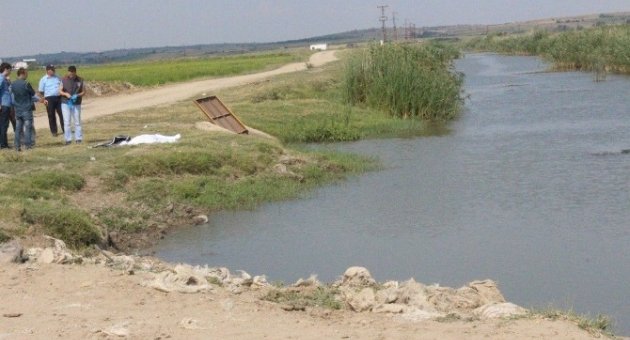 Serinlemek İçin Girdiği Su Kanalında Boğuldu