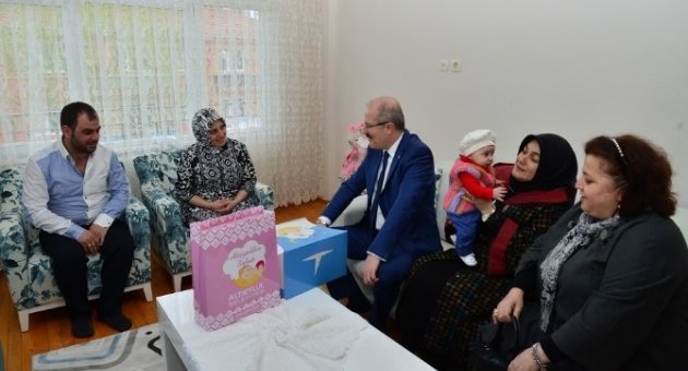 Serra Bebeğe Hoşgeldin Ziyareti