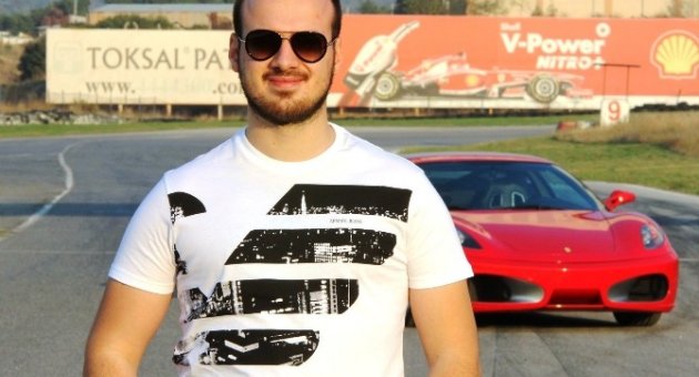 Sevdiklerinize En Özel Hediye: Ferrari