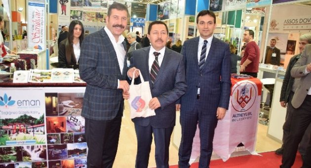 Sındırgı Belediyesi Emitt Fuarı’nda