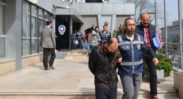 Siparişle Lastik Çalan Şebeke Çökertildi