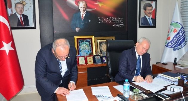 Sosyal Denge Sözleşmesi İmzalandı