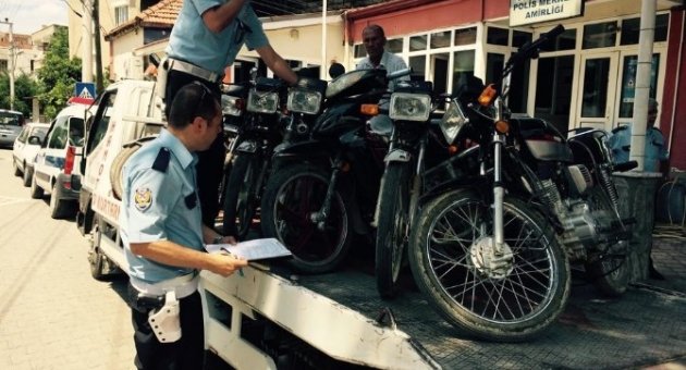 Standartlara Uymayan Motosikletler Toplandı
