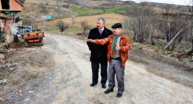 Süleymanpaşa Belediye Başkan Yardımcısı Talat Akköse, Işıklar Ve Çanaklı Mahalle Halkı İle Buluştu