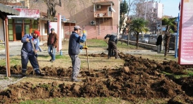 Süleymanpaşa’da Parklar Canlandırılıyor