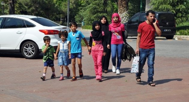 Suriyeli Ahmed İlk Defa Tatile Çıktı