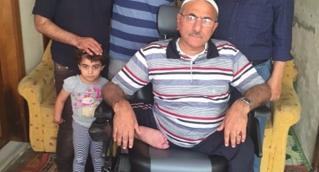 Suriyeli Engelli Esnafa Bursalı İşadamından Akülü Sandalye