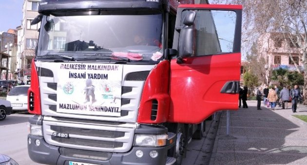 Suriye’ye Bir Tır Dolusu Yardım Gönderildi