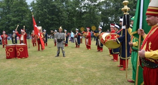 Tacir Kirazları Görücüye Çıktı