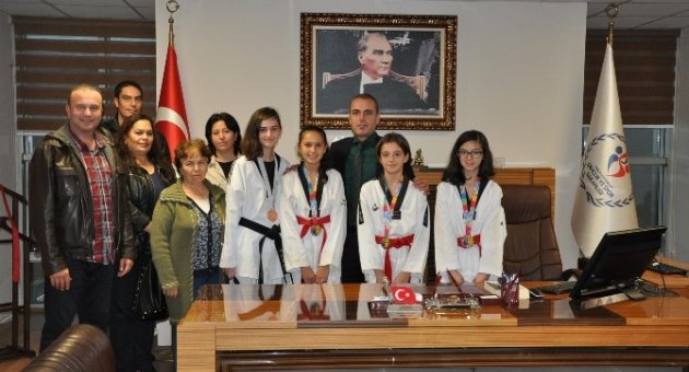 Taekwondo’nın Şampiyonlarından Ocak’a Ziyaret